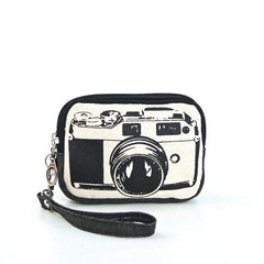 FILM CAMERA WRISTLET